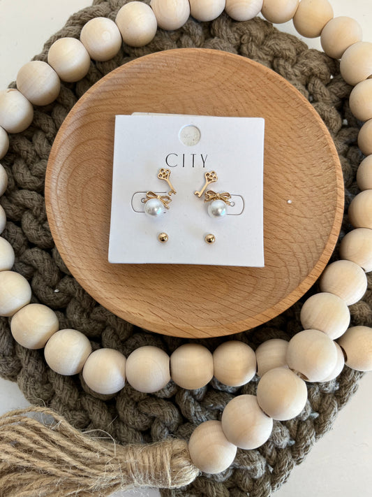 Gold Pearl Bow Earrings