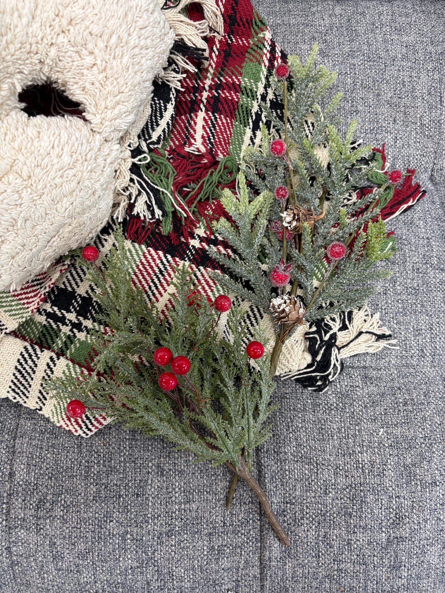 Sparkling Pine Berries Picks