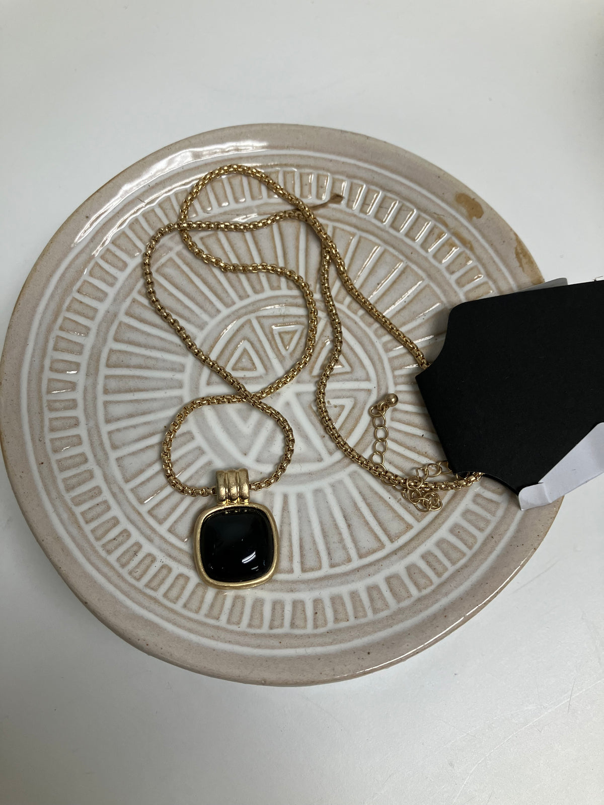 Cabochon Square Necklace