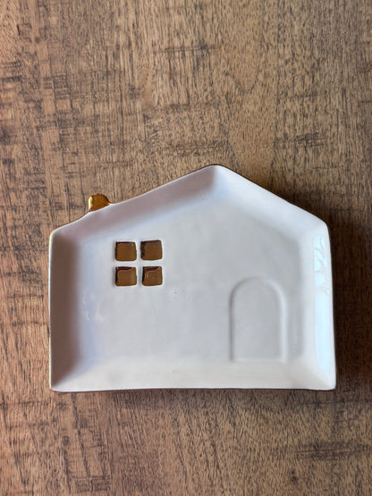 Electroplated White Ceramic House Tray
