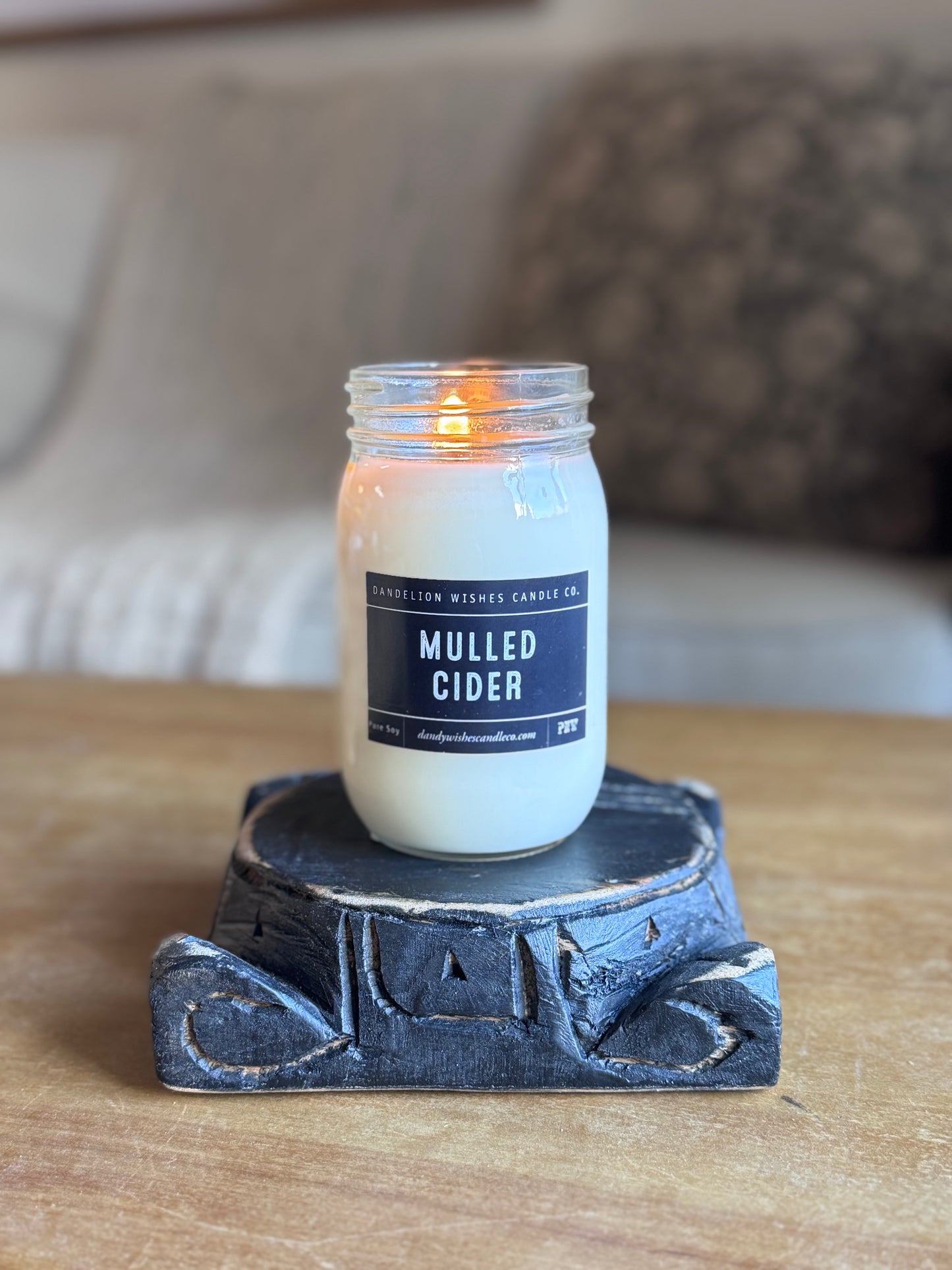 Mini Wooden Carved Riser - Terra Cottage