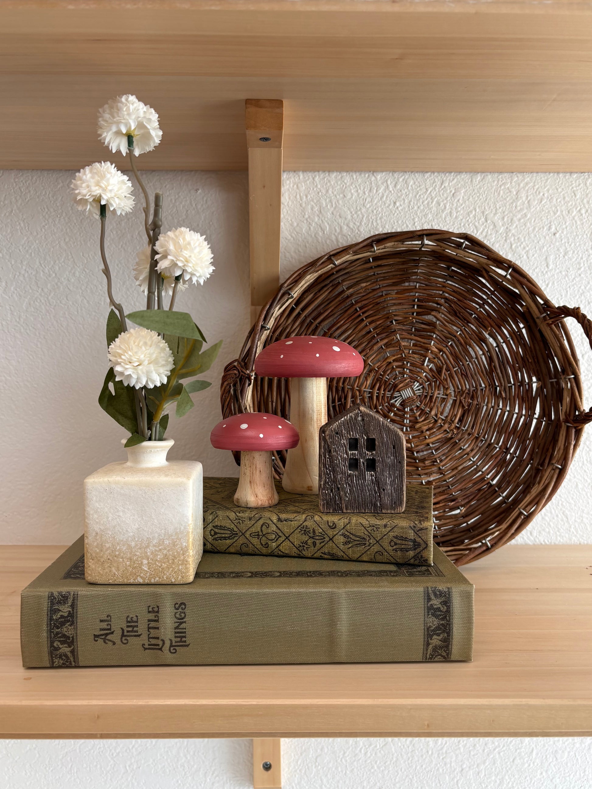 Mushroom Forest - Terra Cottage