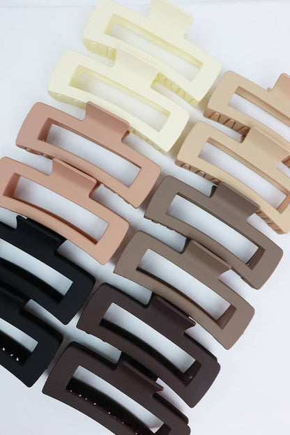 Matte Jumbo Cut Out Rectangle Hair Claw