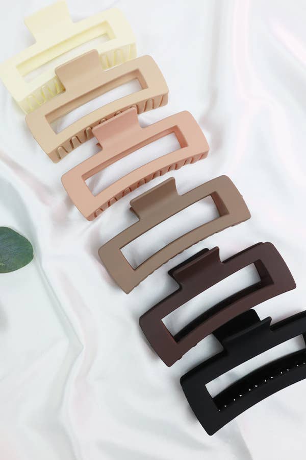 Matte Jumbo Cut Out Rectangle Hair Claw