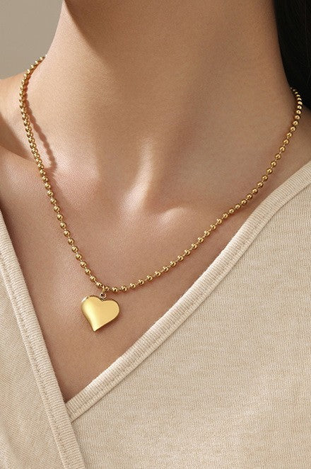 18K Gold Heart Necklace