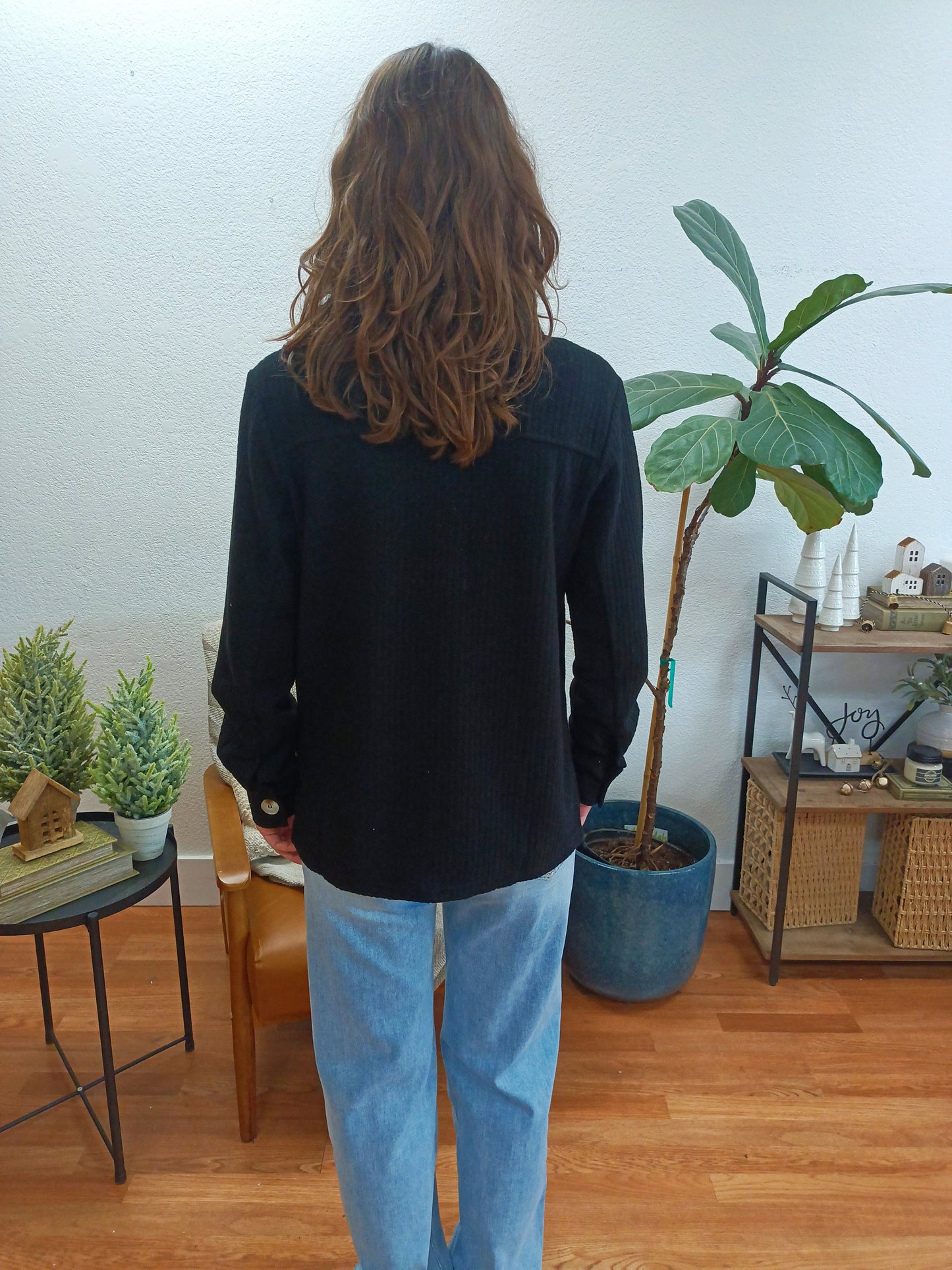 Black Button Down Thermal Jacket - Terra Cottage