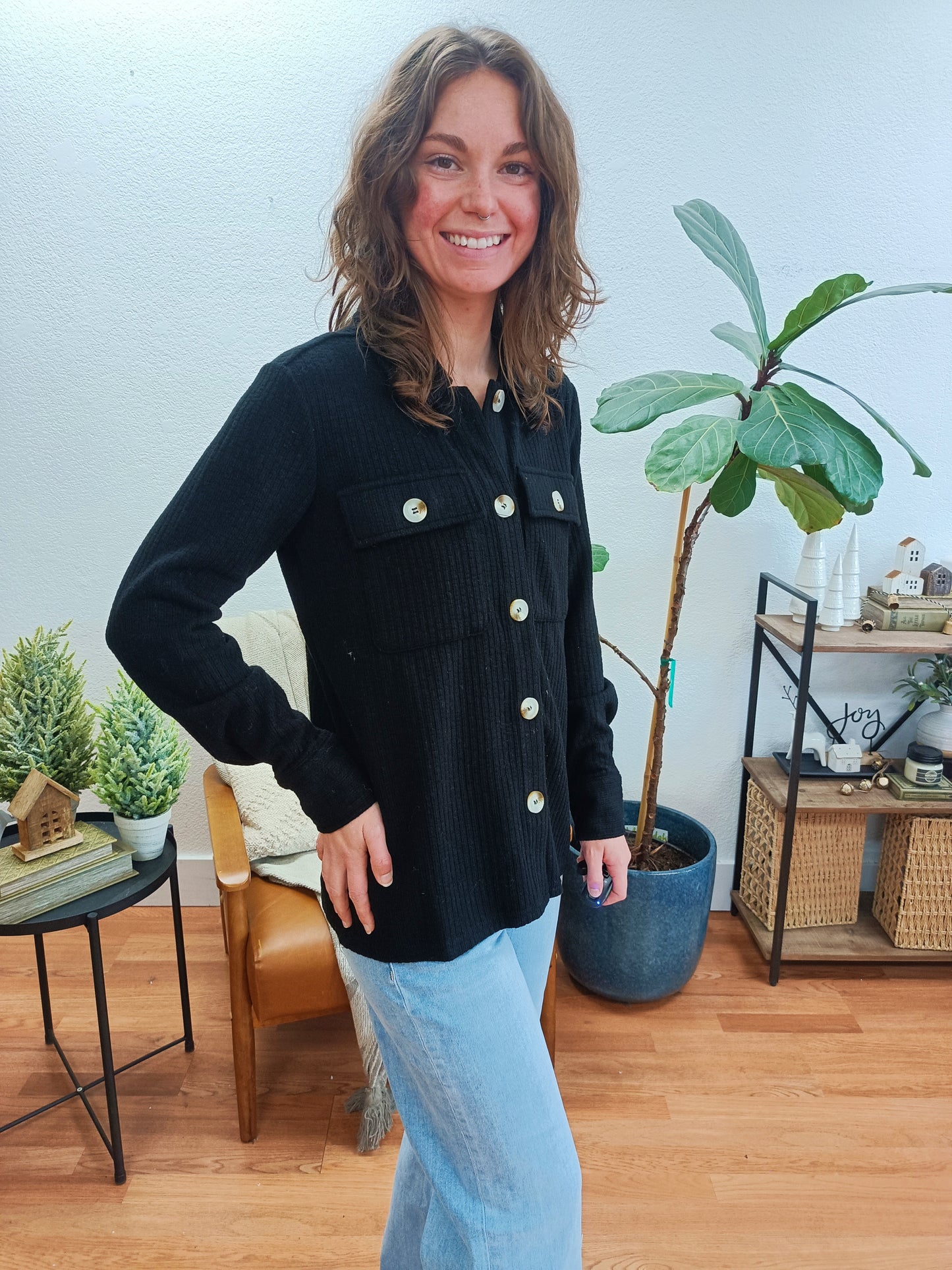 Black Button Down Thermal Jacket - Terra Cottage