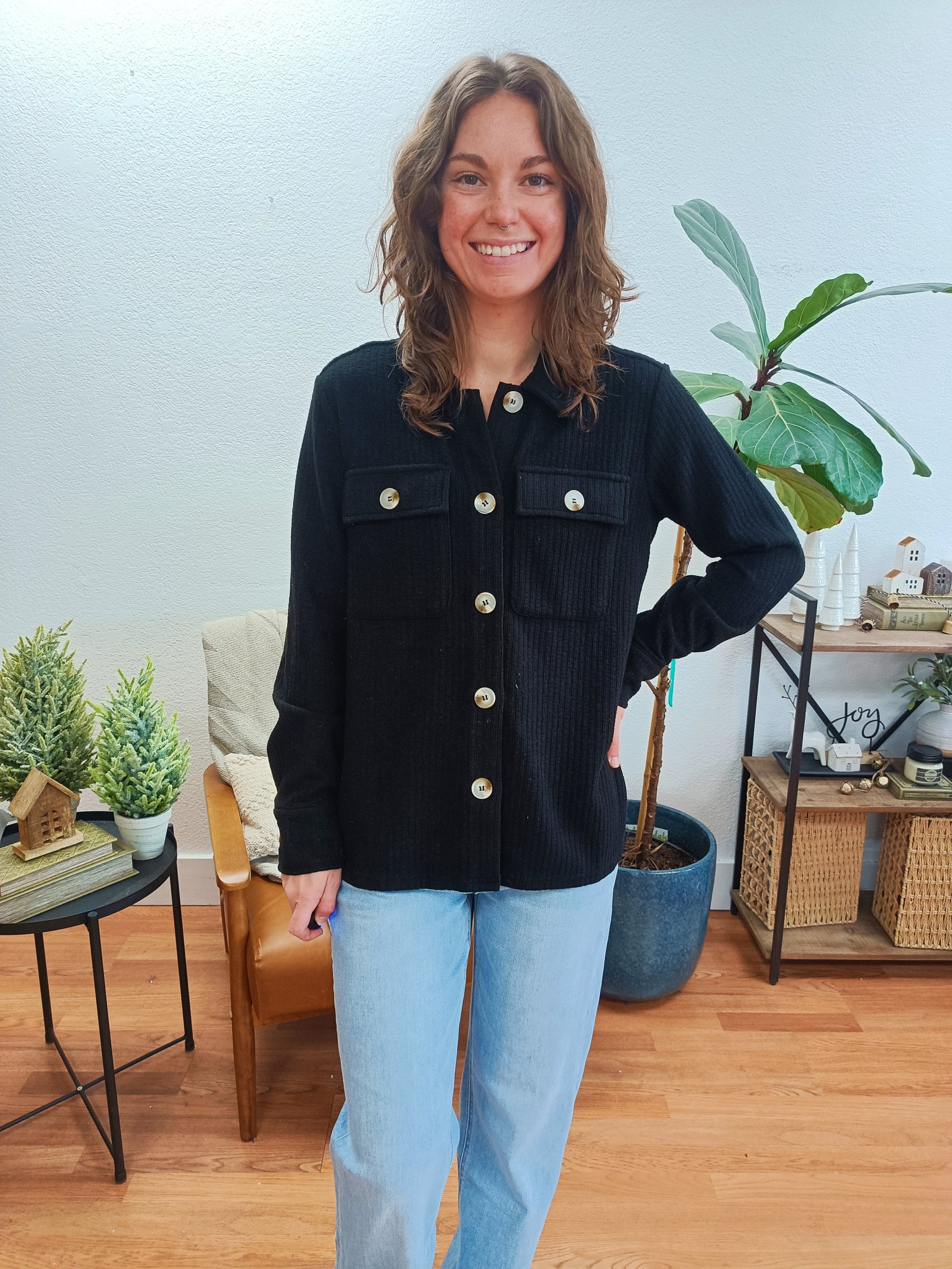 Black Button Down Thermal Jacket - Terra Cottage