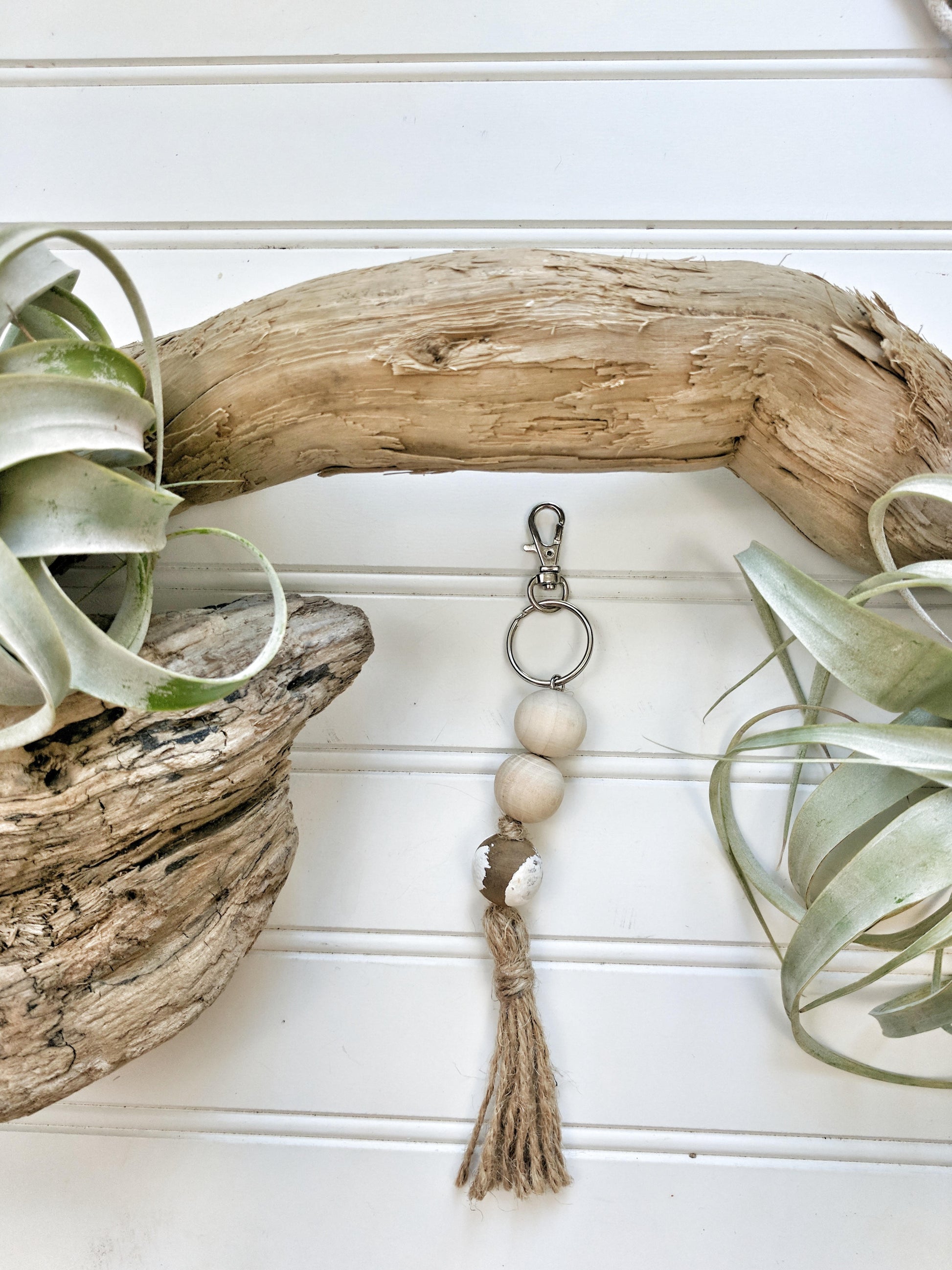 Raw Wood and Chippy White Keychain - Terra Cottage