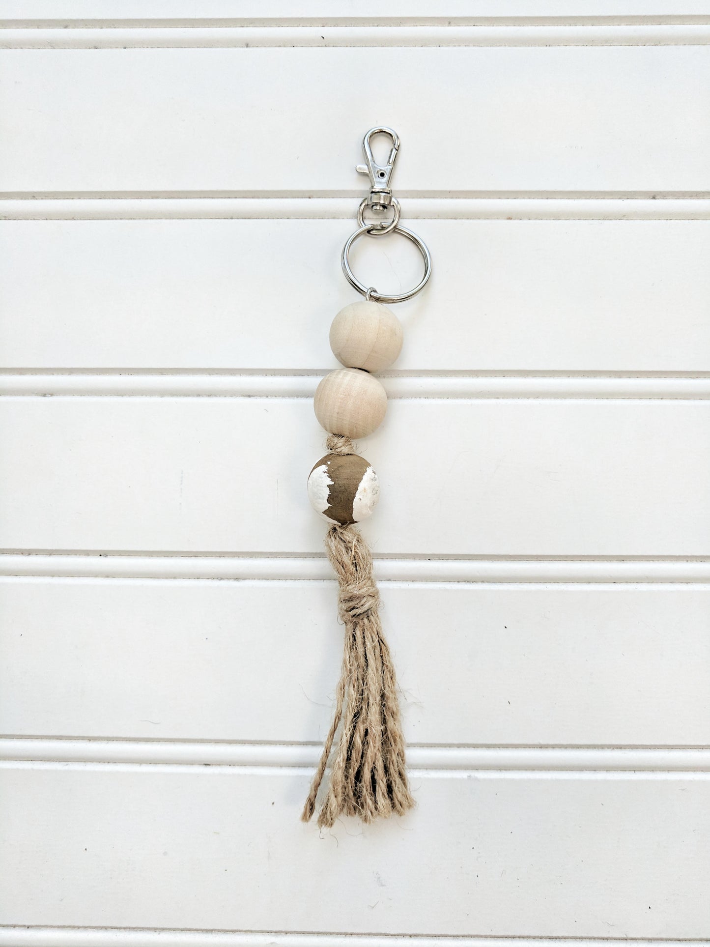 Raw Wood and Chippy White Keychain - Terra Cottage